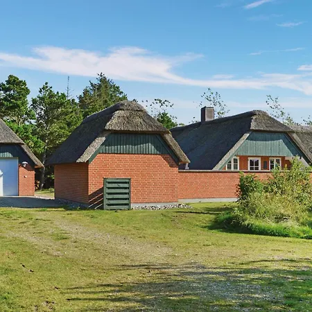 Lovely In Ulfborg With Kitchen Holiday home Ohuse
